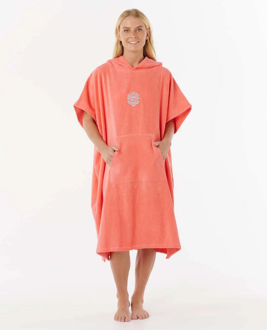 Icon Hooded Towel - woman