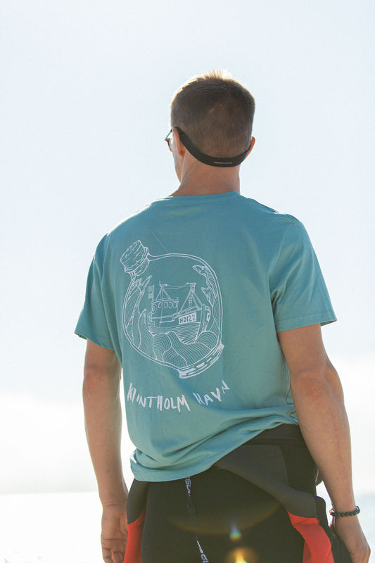Klintholm Kutter Unisex T-shirt in the color teal blue