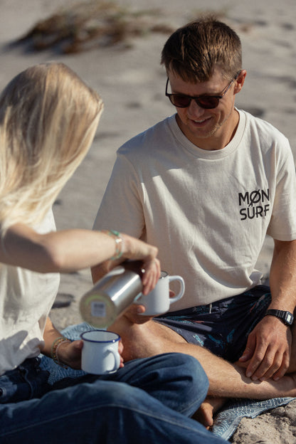Happiness comes in waves T-Shirt